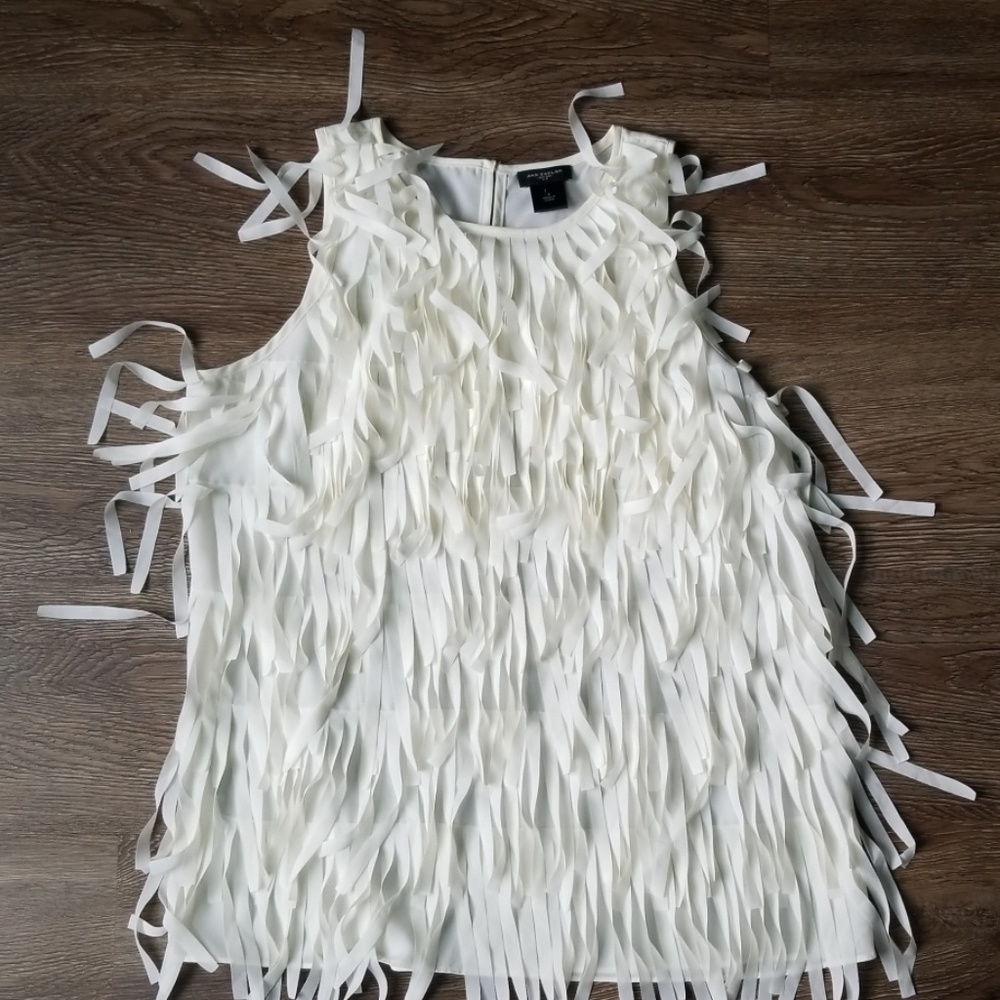 Sleeveless blouse